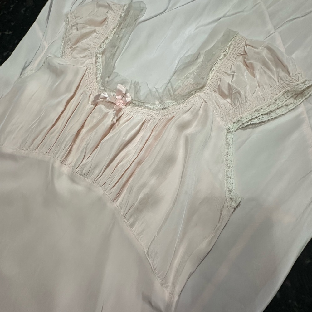 Lady Edso 1940’s Pale Pink Gown With Softest lace &  tule Size 40 Pure Elegance